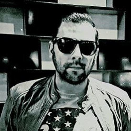 Audiopimp - Space Shadow Runner (Original Mix).MP3