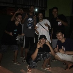 SEU CU GRANDE BATE BATE DJ WERIKY DIVULGA FUNK - ES
