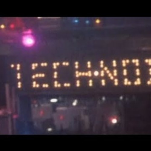 T E C H N O  #9