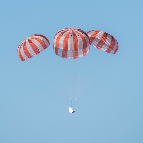 Landing Pod Session by Timo