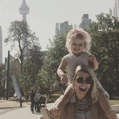 Allison Laroche of City Momma Styles on living after a heart attack at 27