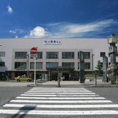 耳が吹っ飛びます