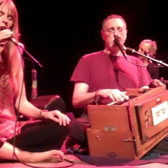 Om Namah Shivaya - Krishna Das Live!