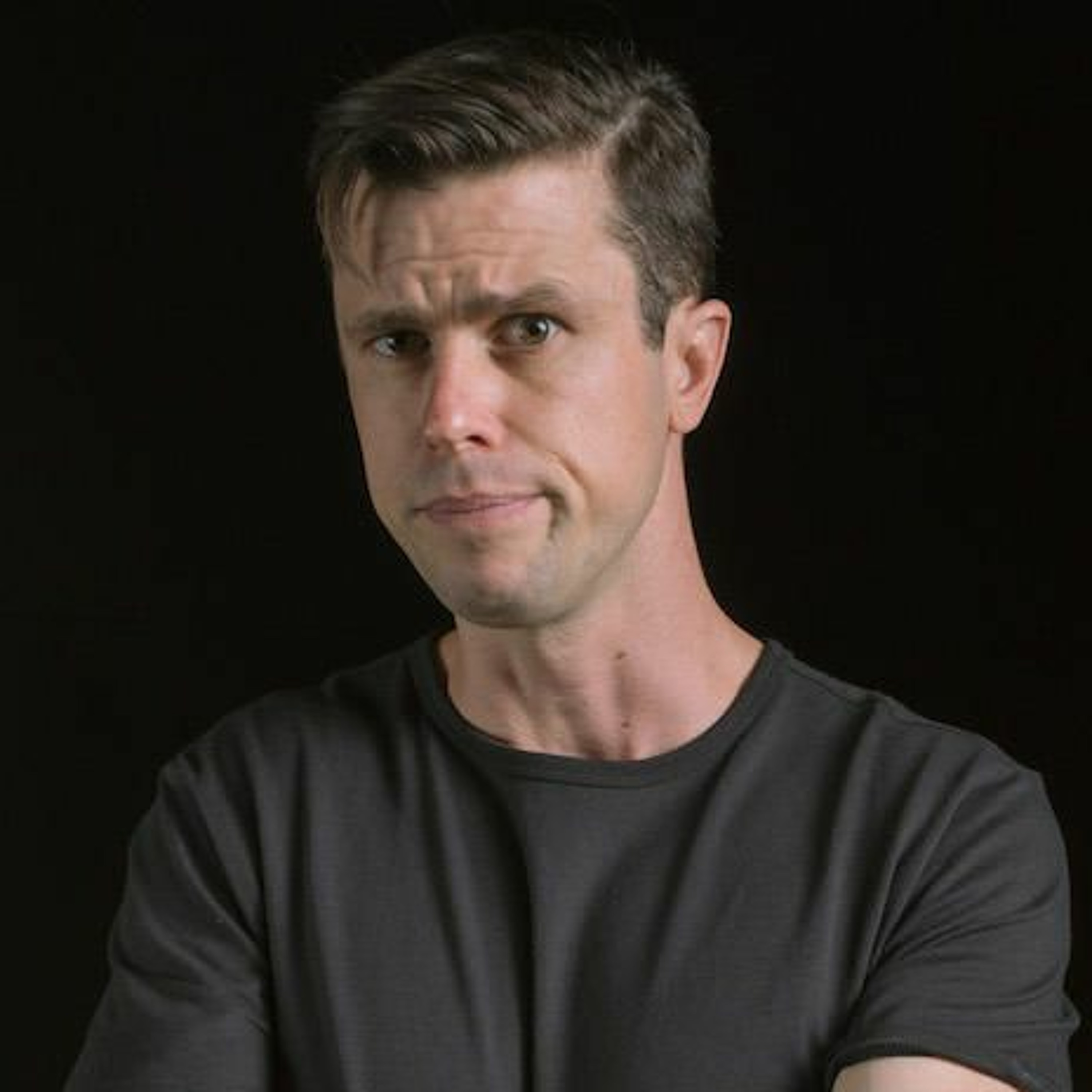 Dan Hoyle merges journalism and theatre in his latest show 'Border People' episode artwork