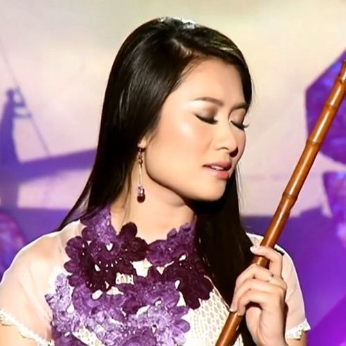 Mua Dem Ngoai O · Hoang Thuc Linh