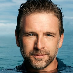 Dr. J explains Blue Mind and why getting on the water is good for your brain