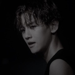 𝘏𝘦𝘴𝘪𝘵𝘢𝘵𝘪𝘰𝘯 / 주저