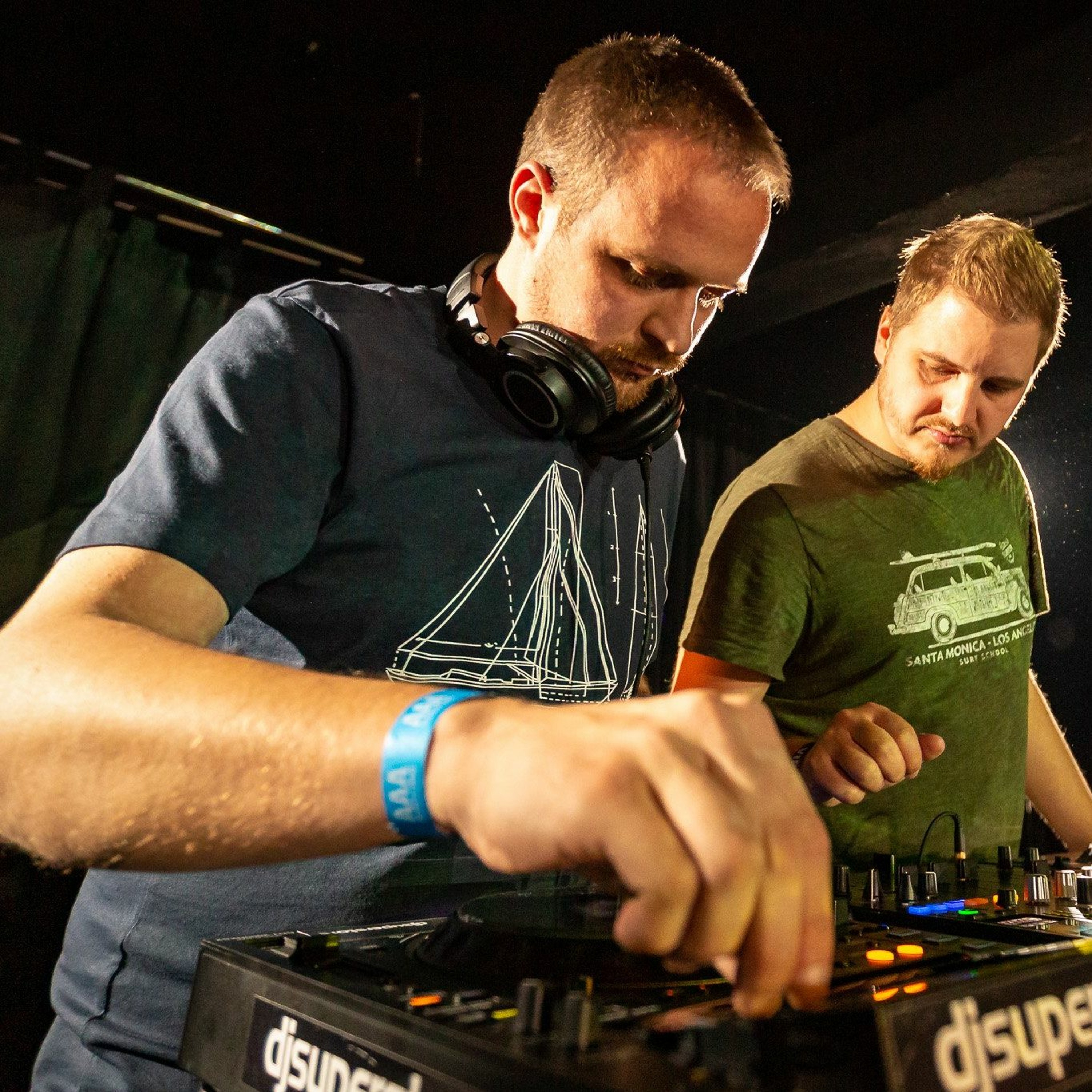 Critical Exposure Radio