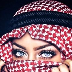 معين الاعسم دحيه شعرها واصل كعبها شعرها اشقر ومرخيته هو خلقه ولا محنيته