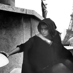 (/ʃəˌhɛrəˈzɑːd, -də/)