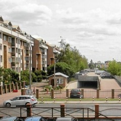 P2B - Melanż  U R S N