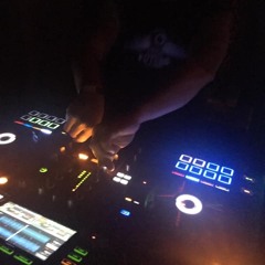Symmetrical - Backbar DC closing set