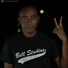 BLACK NADIA FT NAEL - Tsy vazaha fa teany By DJOUZAHO REMIX 2K19