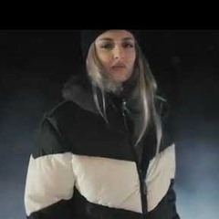 Raja Meziane "toxic"