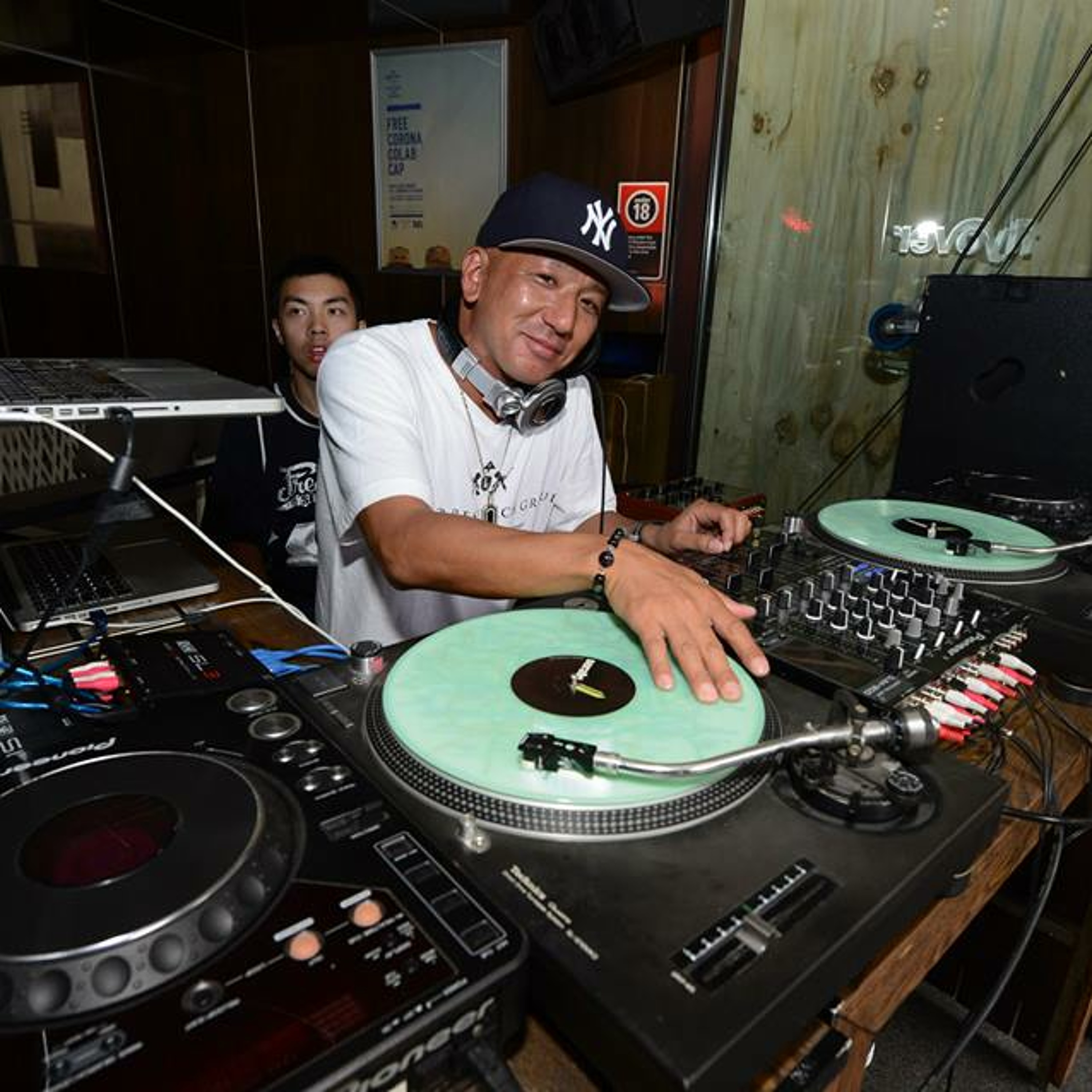 SOUL OF SYDNEY FEEL-GOOD FUNK RADIO