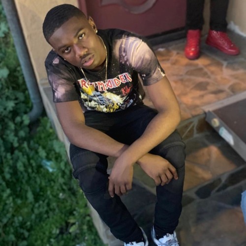 Mixed Emotions (prod.by Strizzy Mixed by King Mousa)