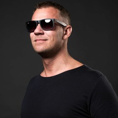 Thomas Lizzara - Inneres Blumenpflücken 2019