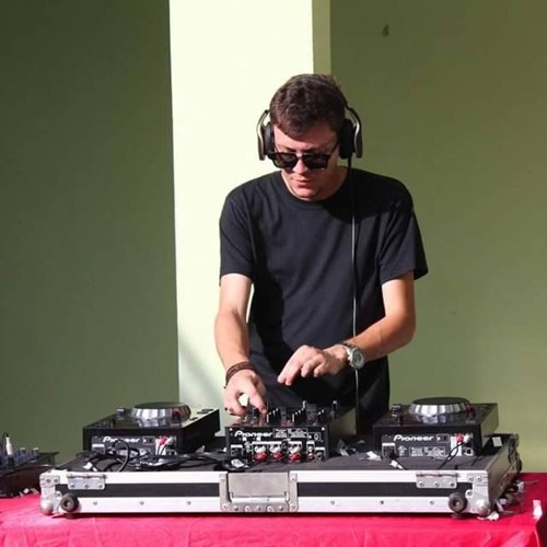 DJ Lucas Marquiori ( EDUCADORA FM 91,7  CAMPINAS - SP)15-06-2019