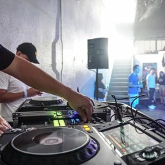 Underground House Party