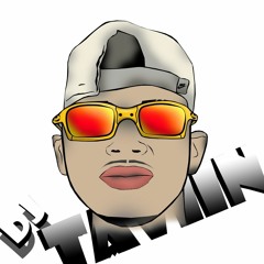MTG - NENEM FICA DE 4 QUE O PAI TE TACA A VARA ( FOOOODA ) - ( DJ TAVIIN )