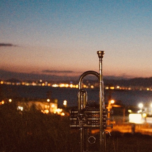 Sunset ft.ろう,SME, Young Tomi