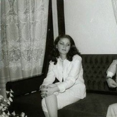 امدد ذراعك راحمًا قلبًا تعذب واكتوى