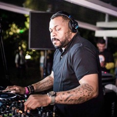 -- RARA -- 1st Edition -- DJ Derrick Carter --