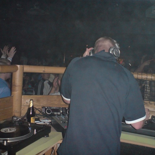 From The Vault - DJ Nitro - Venue mix 30.9.05