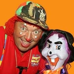 04 Papa Chico He He He