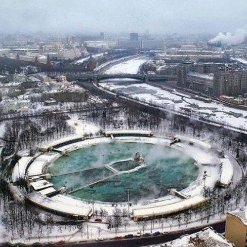 Бассейн на месте храма христа спасителя фото