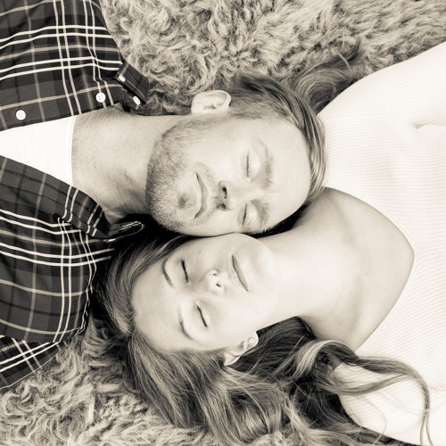 Lasse & Asiah - Into Dust