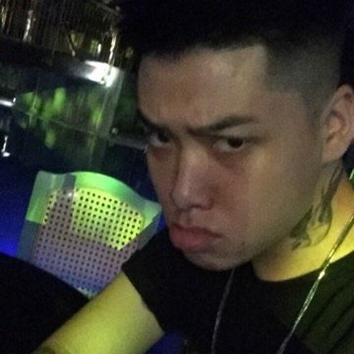 Rocking With Linh Ku - Wayzee MS