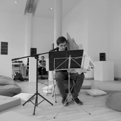 Pr_m_ _at et_r_o (Kompozycja izorytmiczna nr 4) for reciting voice, portative organ and electronics