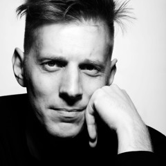 SAULIUS PRŪSAITIS - Modelis