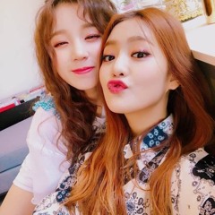 ‪MINNIE‪ , YUQI (G)I-DLE COVER 'Scared To Be Lonely'‬