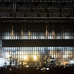 Massive Attack - Hymn Of The Big Wheel