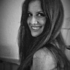 Wicked game: Stella Papalamprou (Santorini cover)