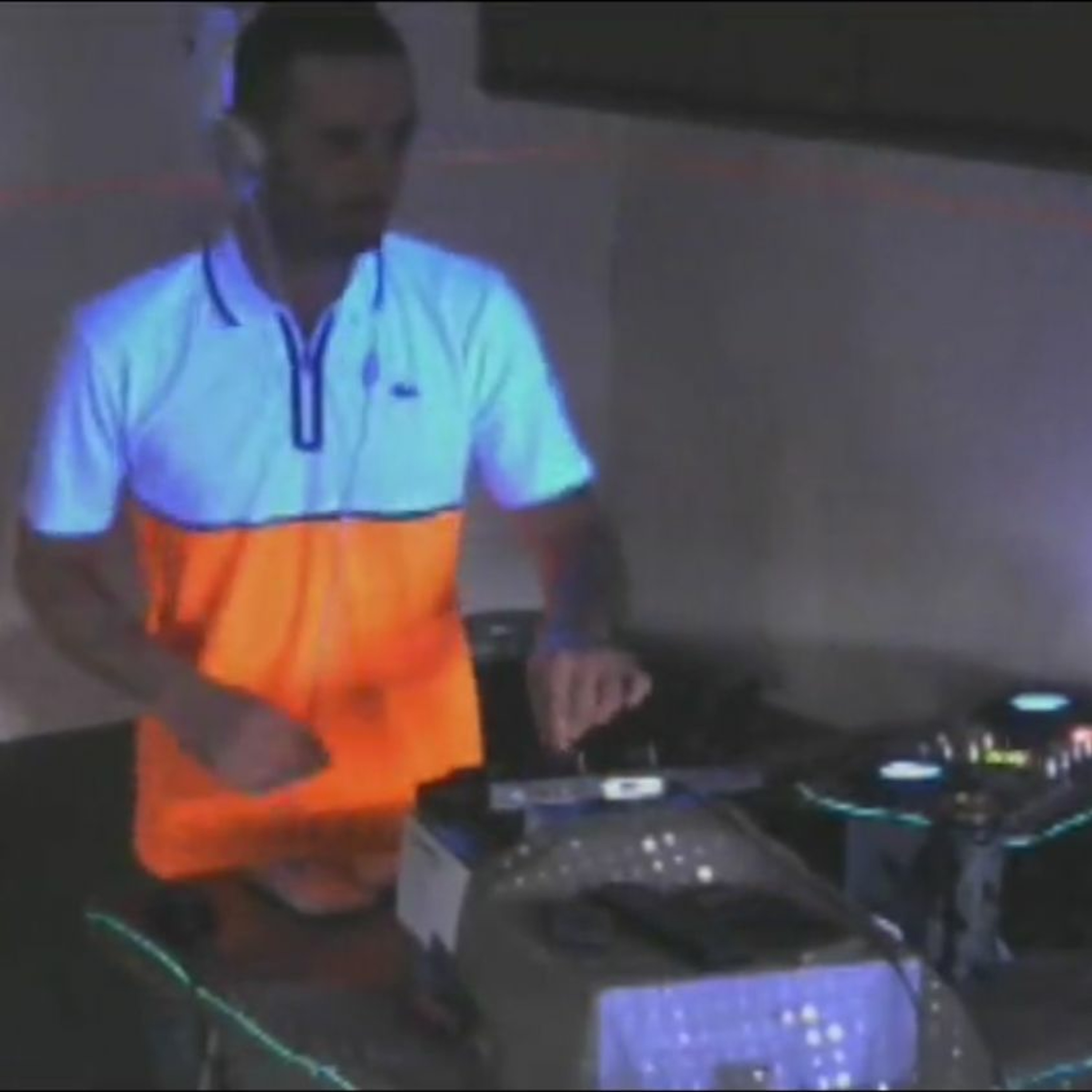 (extrait n°3 Mix Video facebook)TEK RÈTRO A MA SAUCE ! Dj LOOP's-01.07.19 episode artwork