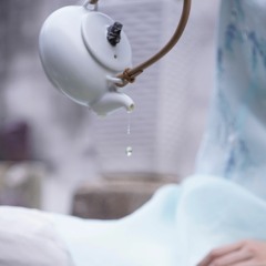 Spill (Dramedy Instrumental Cue)