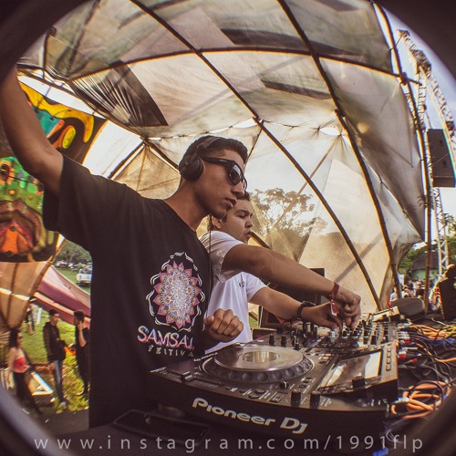 TWO WORLDS - @Djset MMXIX