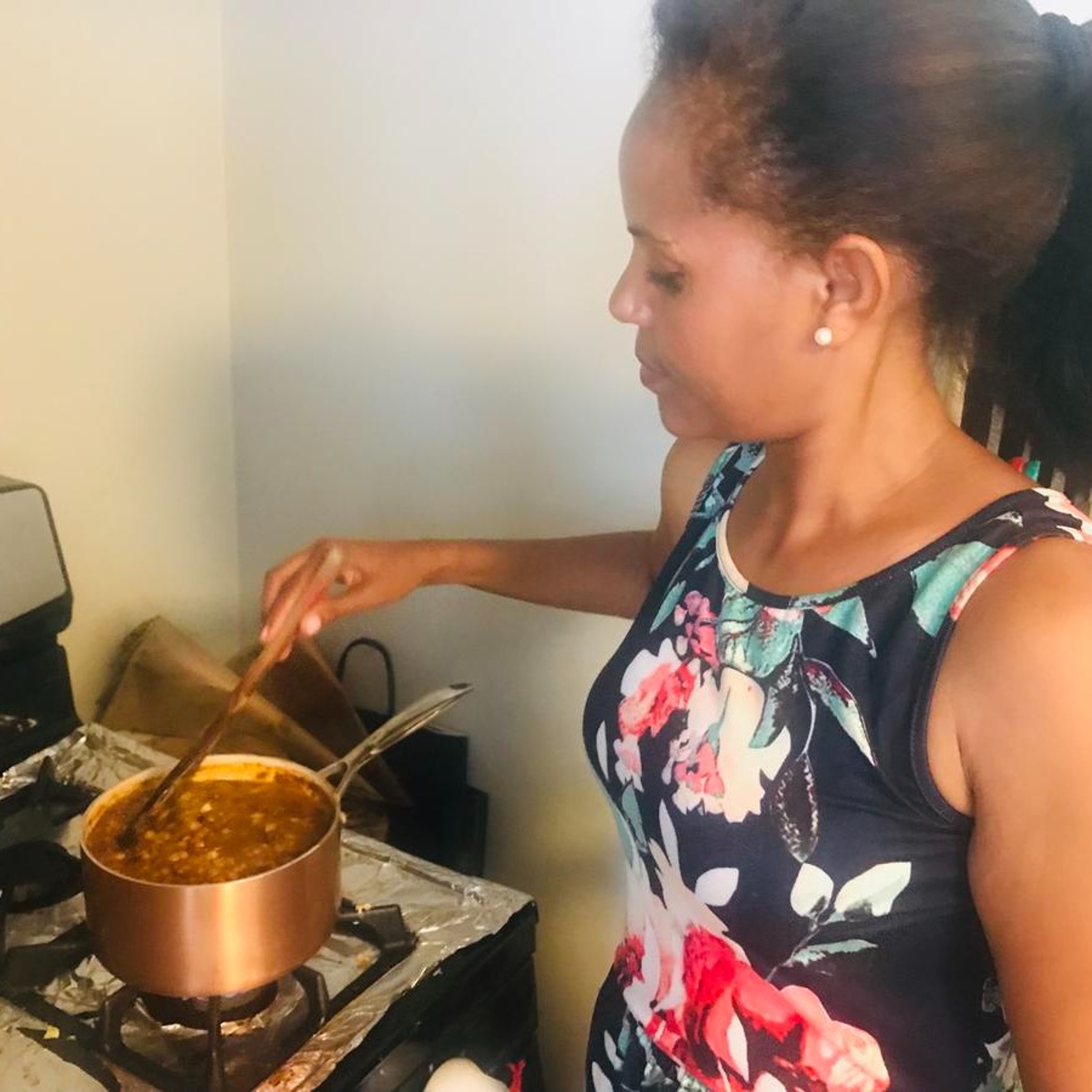 Oakland Health Coach reimagines traditional Eritrean foods episode artwork