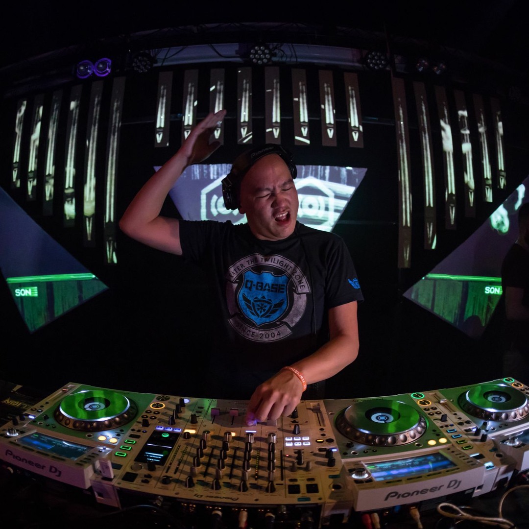 Stream Dj Son - Road To Defqon 1 2019 by Dj Son | Listen online for free on  SoundCloud