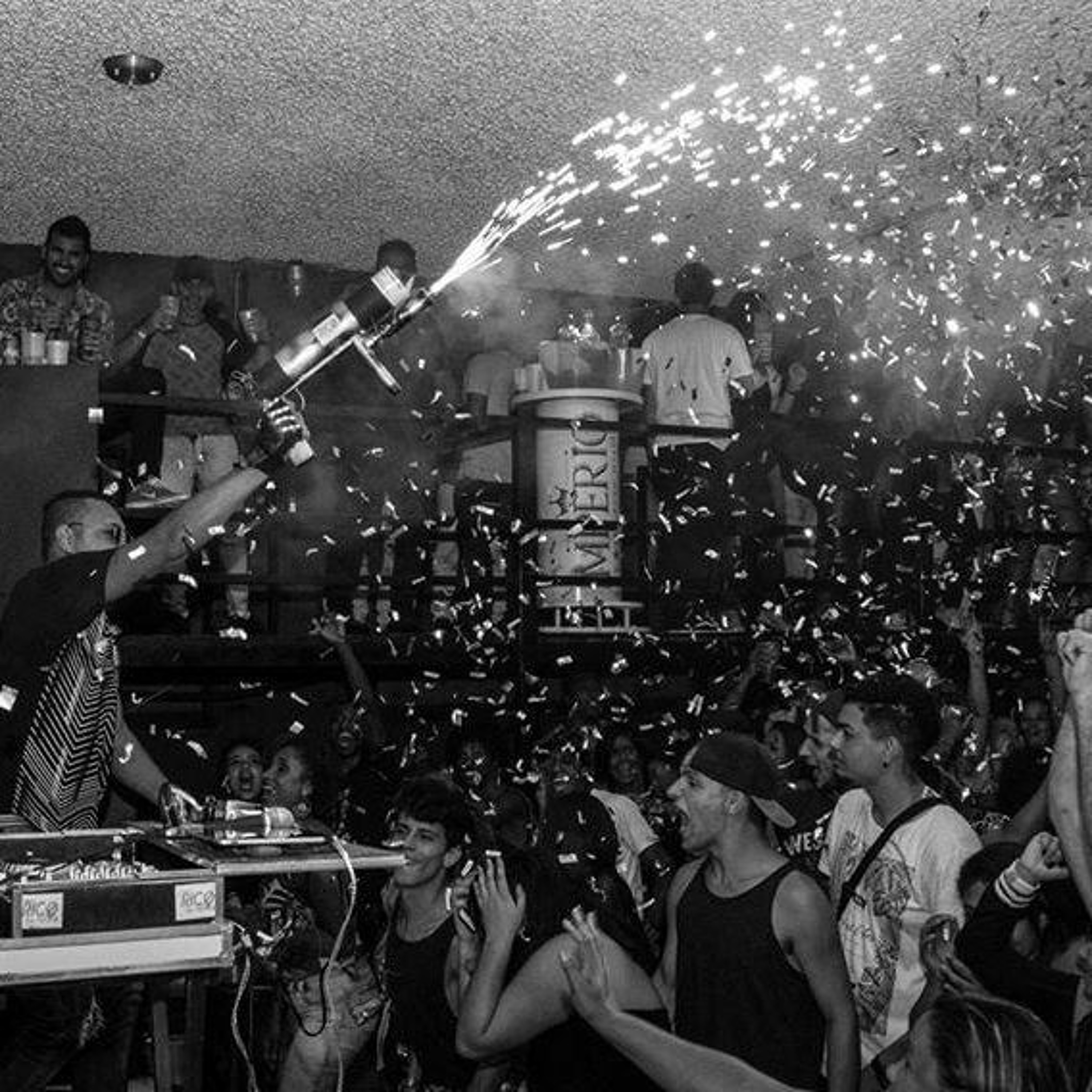 Dj Rico da Penha
