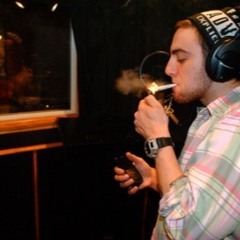 Mac Miller - LAUNDROMAT - (feat. Koffee)