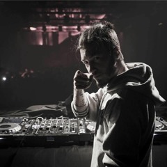 Purge & Chris One – Drop The Bomb