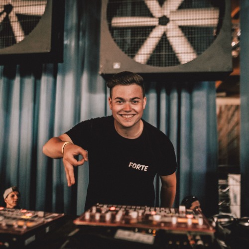Dennis Lloyd - Go Fuck Yourself (TEKKNO BOOTLEG)