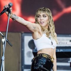 Miley Cyrus live Glastonbury 2019