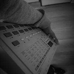 AKAI S 20  TRACK 5