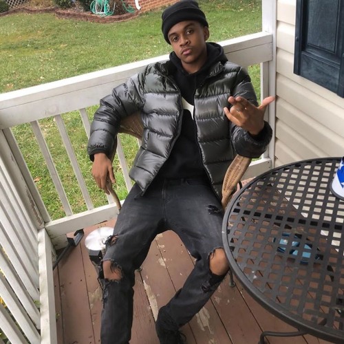 RIXHSLIME - OUTTA SIGHT [PROD. HUGO]