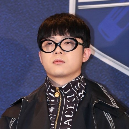 VV2 remix demo (feat. Van Noir, Uncommon) / prod by. Coa White